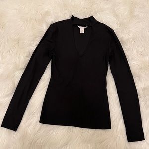 Black long sleeve key hole neckline H&M Top